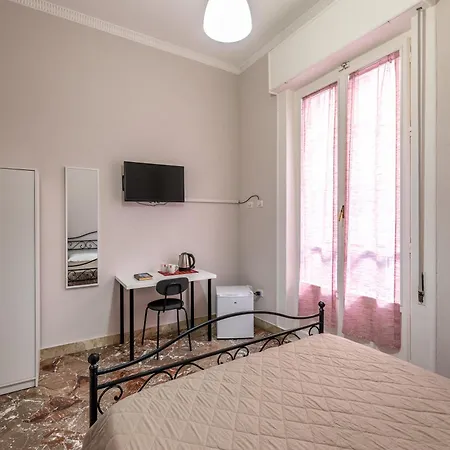 La Vecchia Guest house 3*